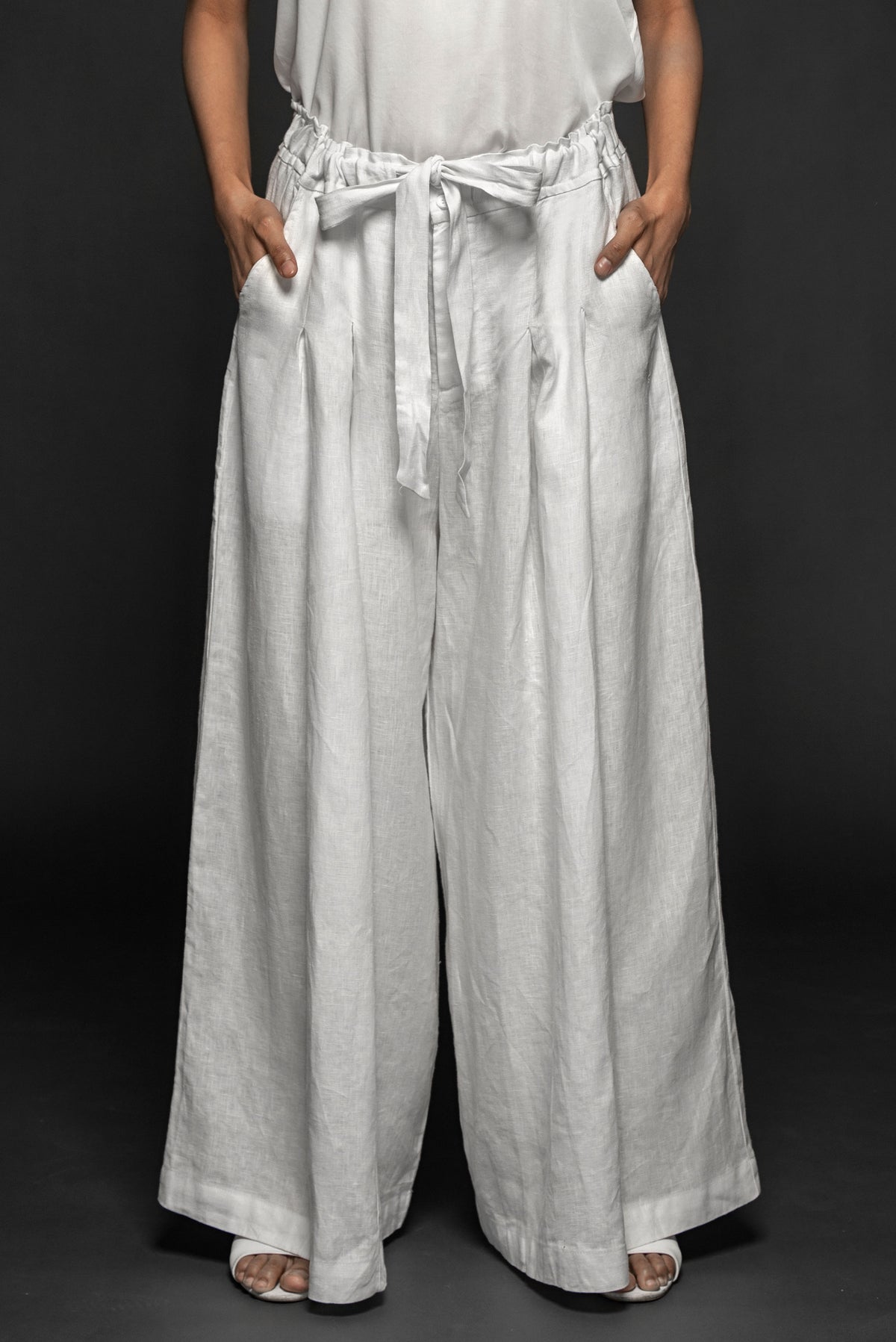 Syomsz white linen dhoti pants, full look