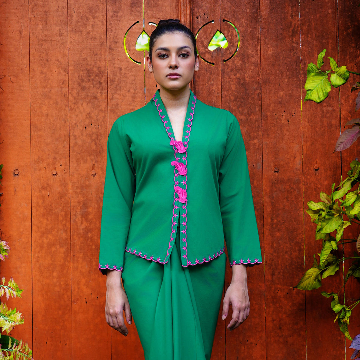 Syomsz Nona embroidered Tencel kebaya in green, front view
