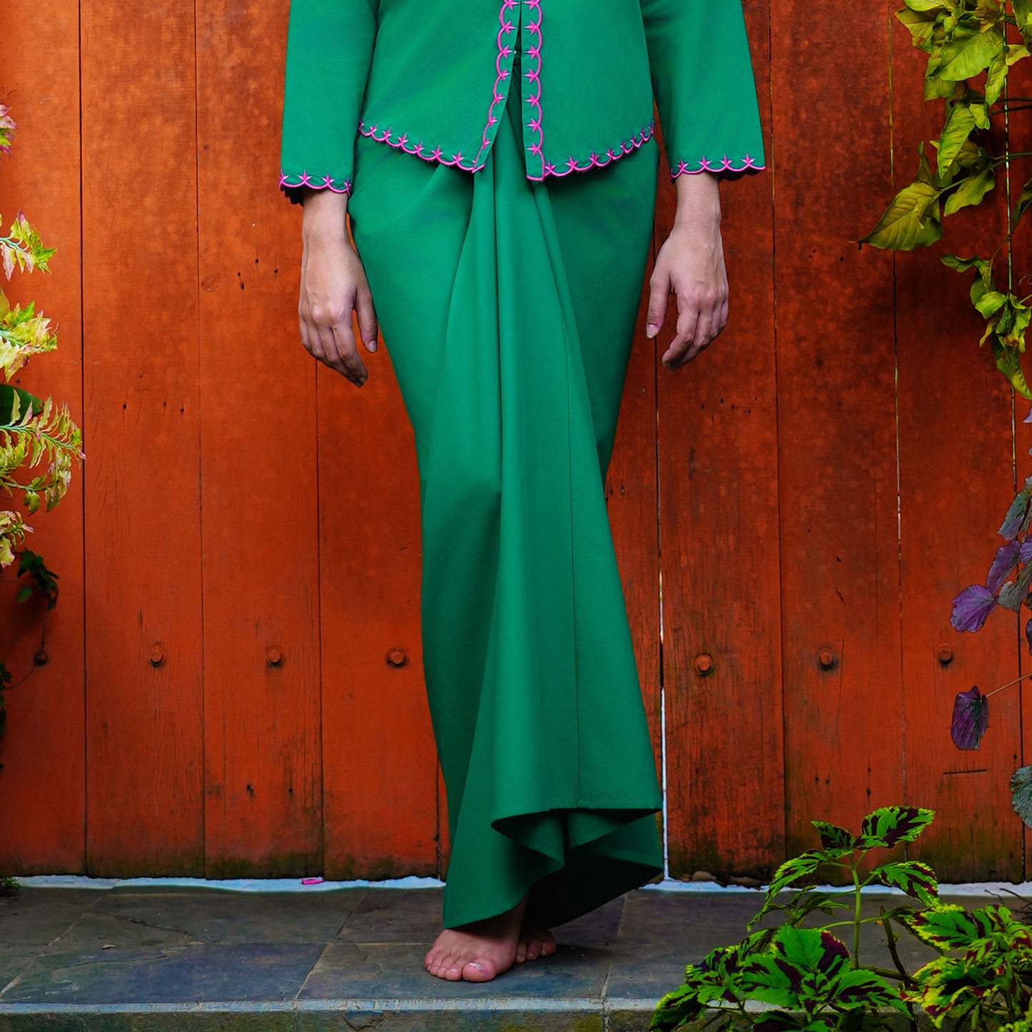 MANIS GREEN